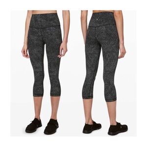 lululemon athletica Black and Gray Patterned Leggings